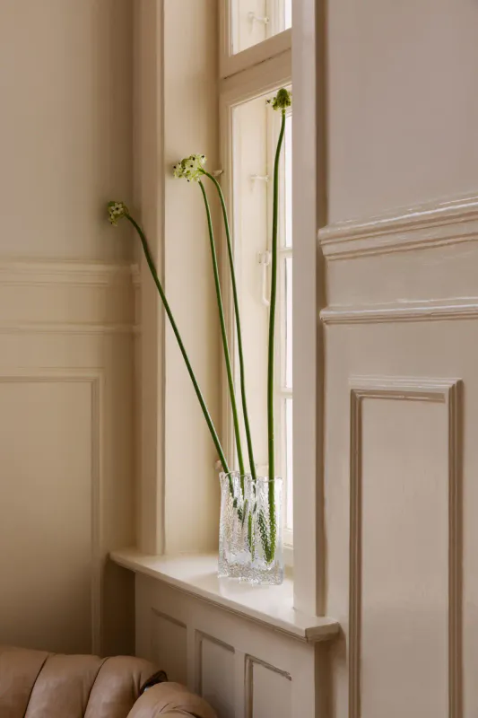Stem vase