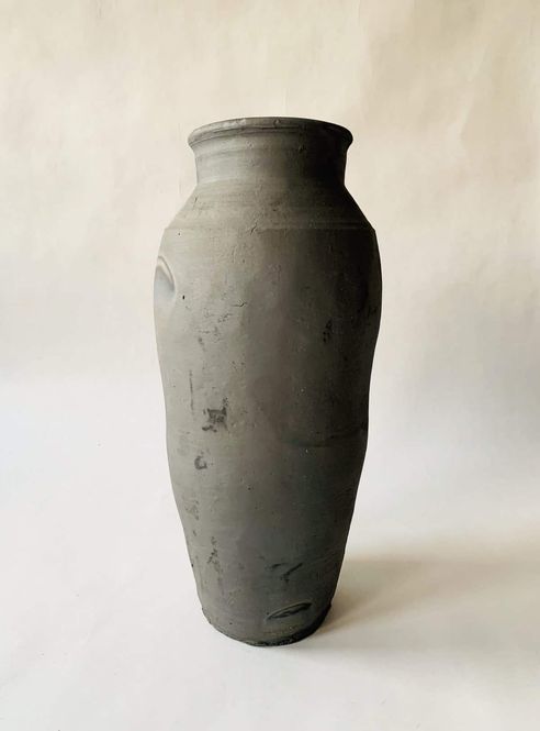 Hovedbilde Terracotta Urne Svart Vintage